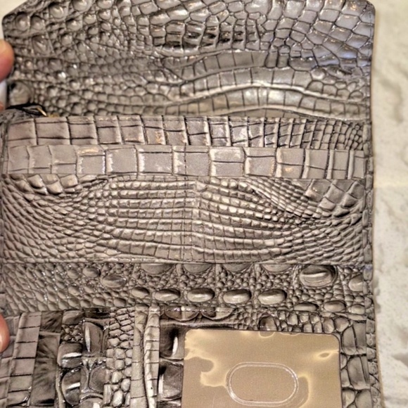 Brahmin Veronica Steel Melbourne Wallet BRAND NEW! RARE! Hard to Find! - Picture 5 of 6
